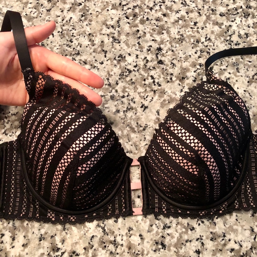 Black lace Victoria’s Secret push up